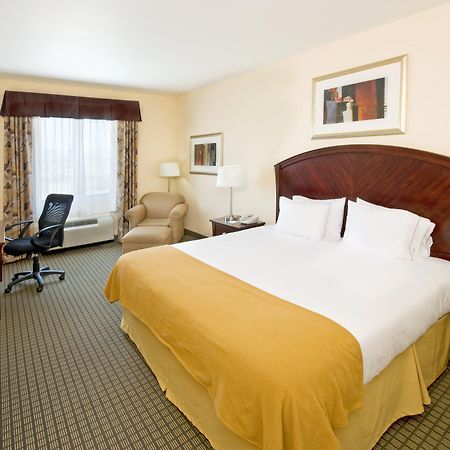 Holiday Inn Express & Suites Віллкокс Номер фото