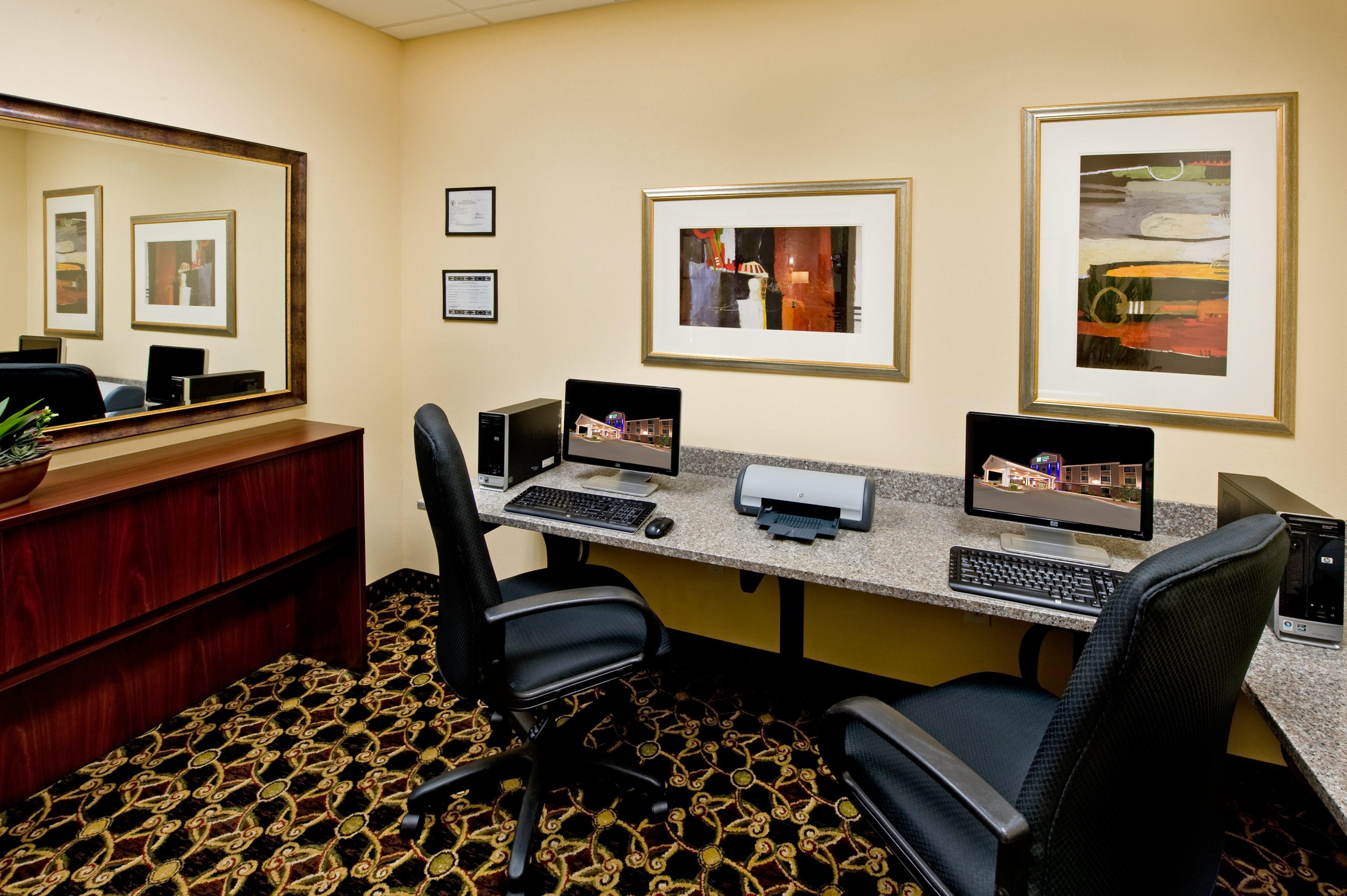 Holiday Inn Express & Suites Віллкокс Екстер'єр фото